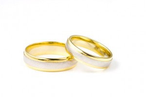 http://www.publicdomainpictures.net/view-image.php?image=474&picture=wedding-rings