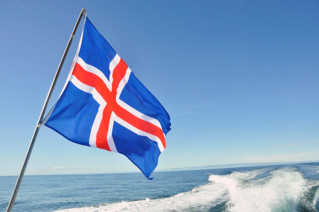 http://www.publicdomainpictures.net/view-image.php?image=16960&picture=iceland-flag