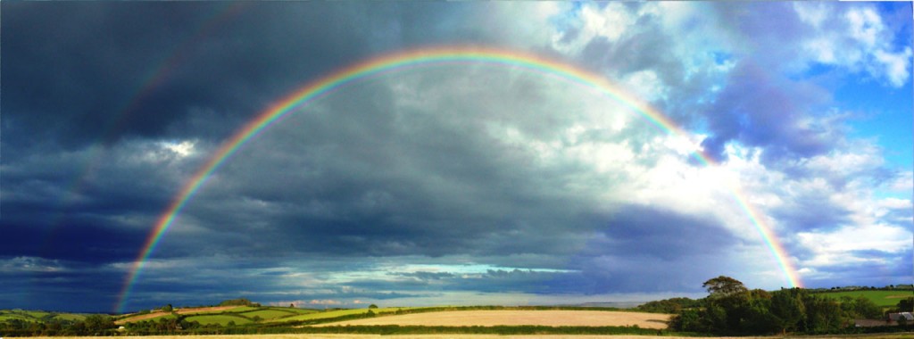 http://www.publicdomainpictures.net/view-image.php?image=1053&picture=rainbow&large=1